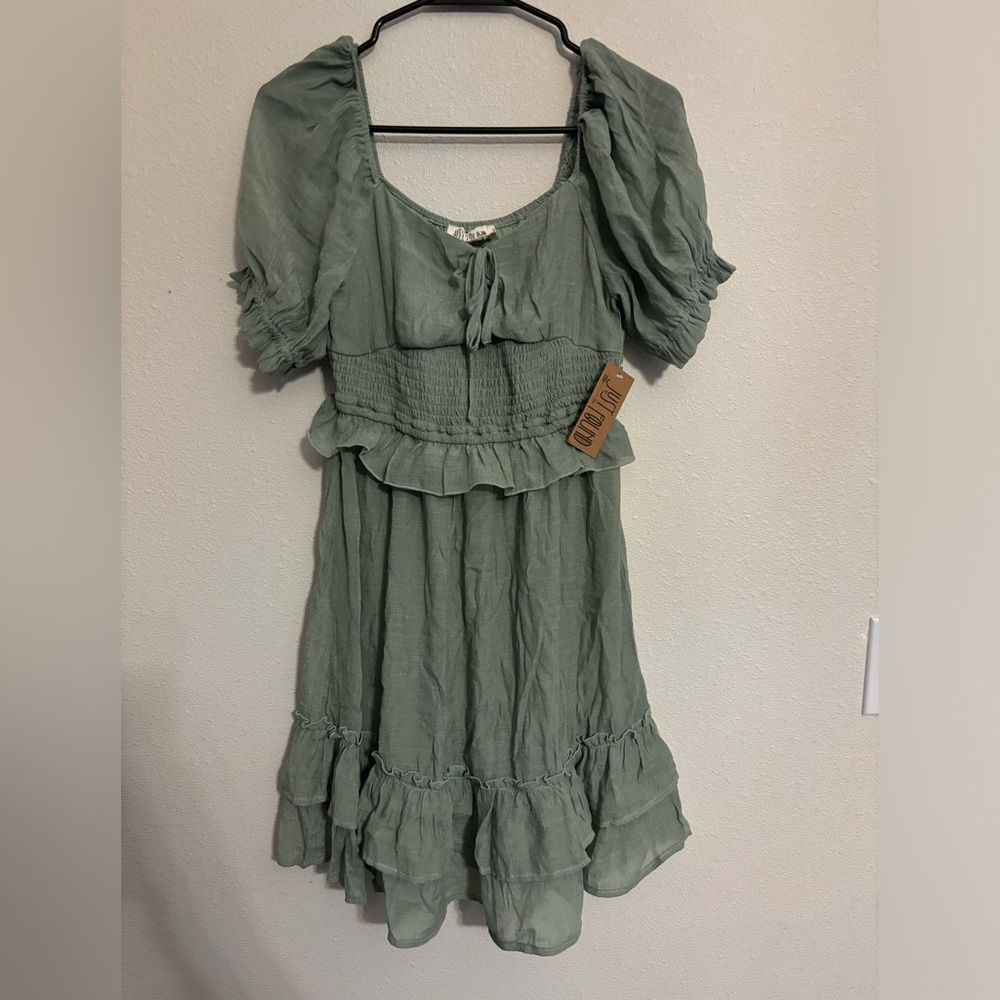 NWT Just Found Frill Dress Medium‎